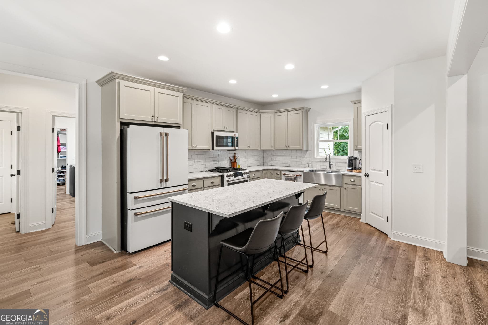 3 bedroom, 2.5 bathroom, 2,161 sq ft single family residence for sale at 373 McIntosh Road, Clarkesville, GA 30523 — photo 10