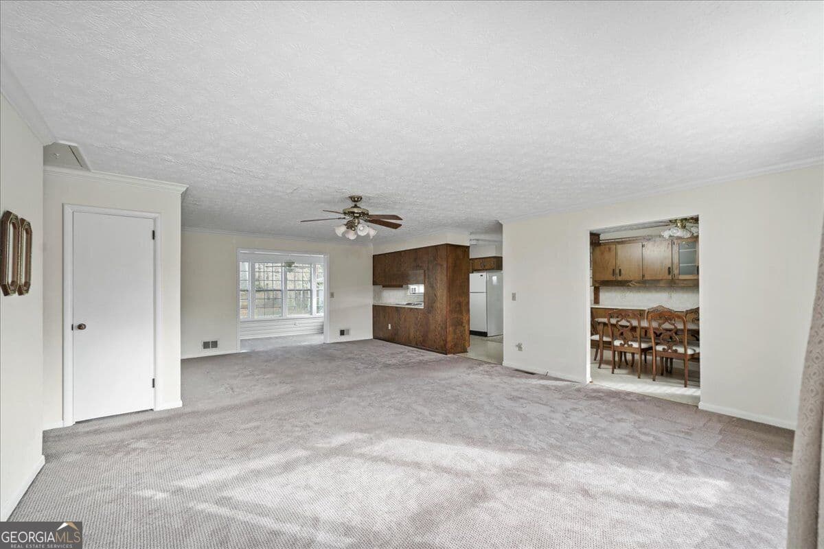 3 bedroom, 2 bathroom, 1,980 sq ft single family residence for rent at 2005 Wilkie Road, Alpharetta, GA 30004 for $2,700 a month — photo 5