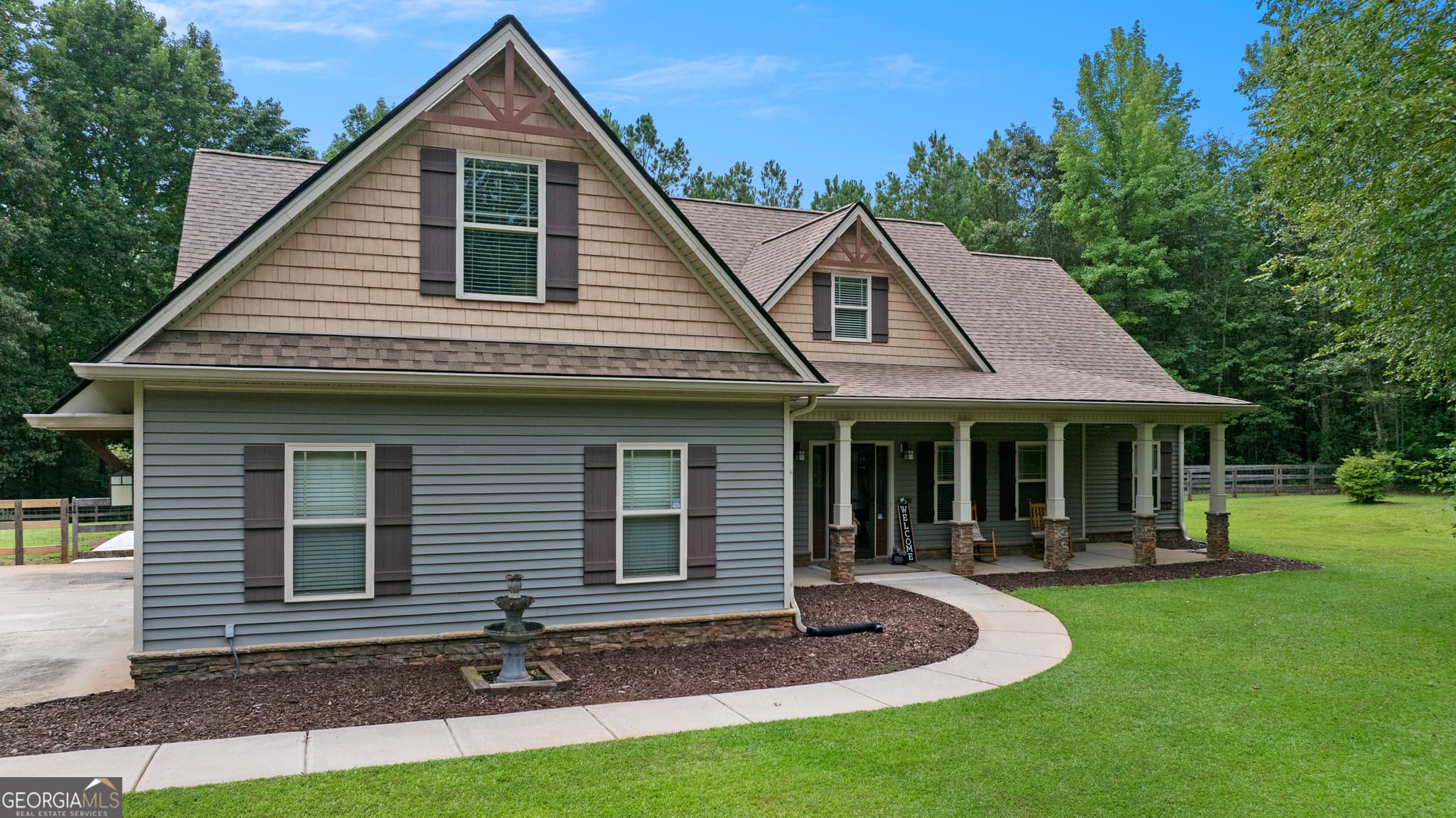 4 bedroom, 2.5 bathroom, 2,118 sq ft single family residence for sale at 2694 Welcome Road, Newnan, GA 30263