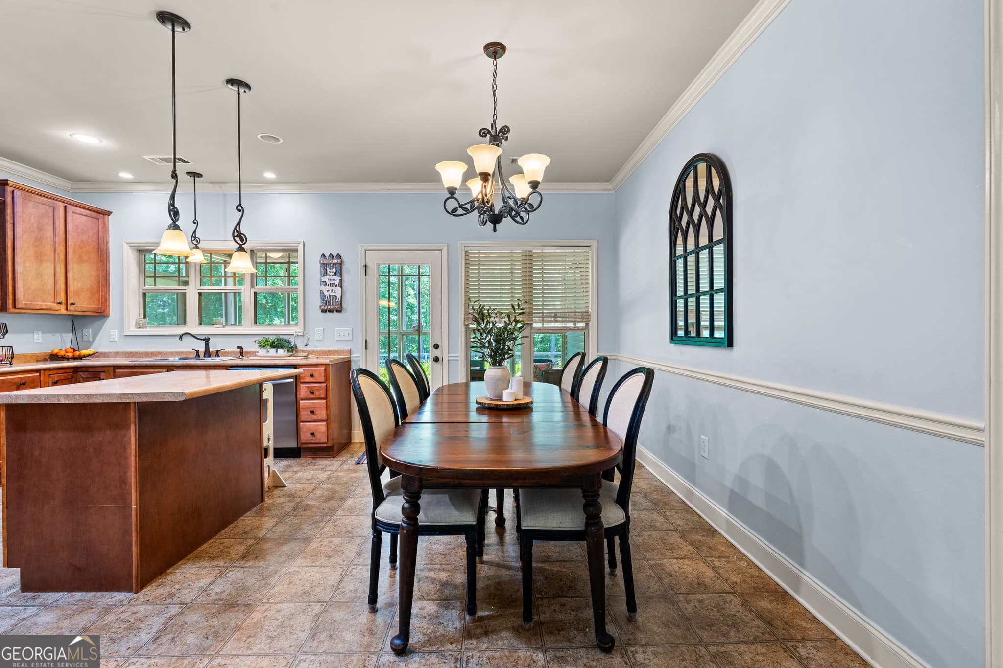 4 bedroom, 2.5 bathroom, 2,118 sq ft single family residence for sale at 2694 Welcome Road, Newnan, GA 30263 — photo 9