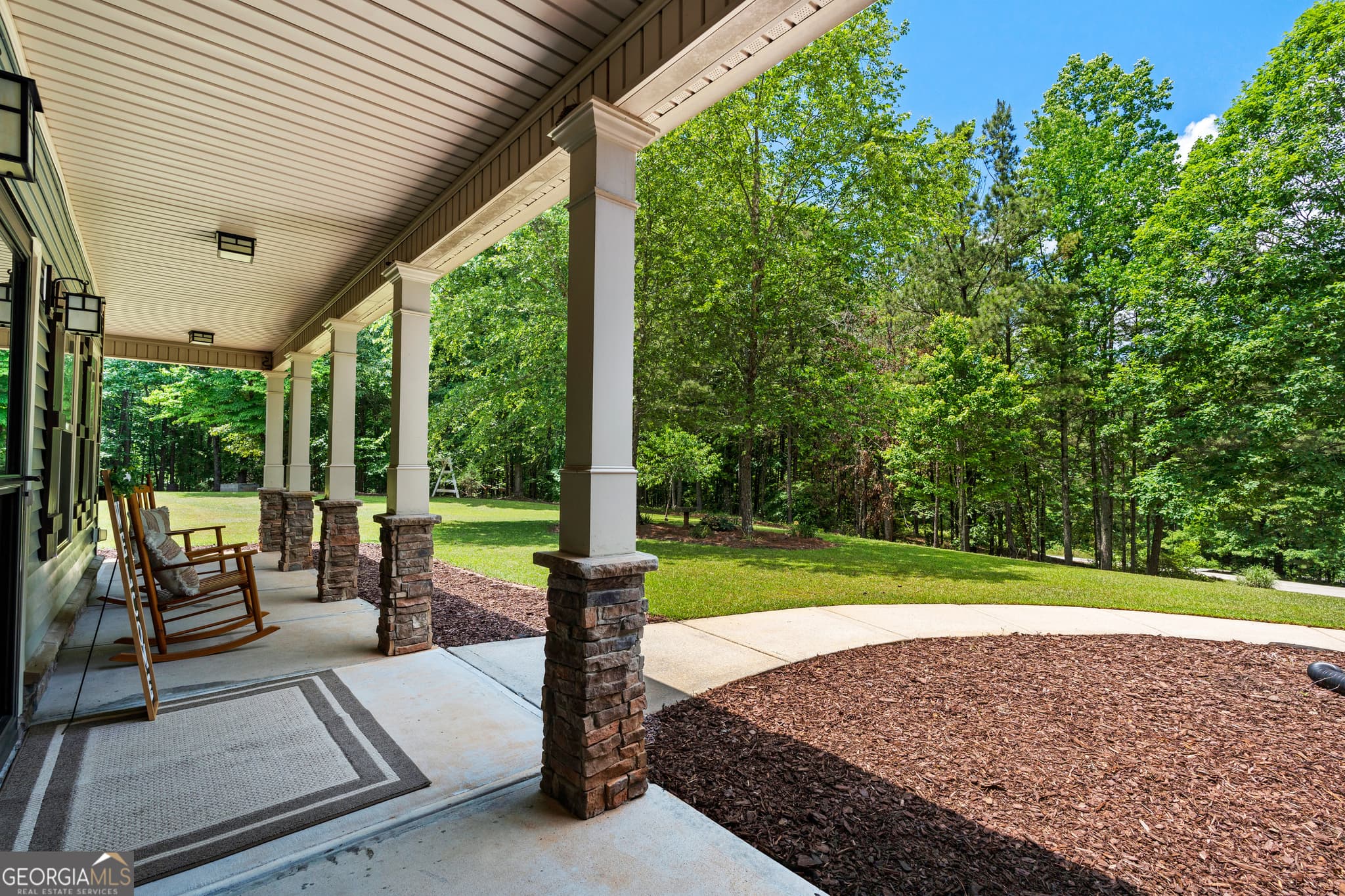 4 bedroom, 2.5 bathroom, 2,118 sq ft single family residence for sale at 2694 Welcome Road, Newnan, GA 30263 — photo 4