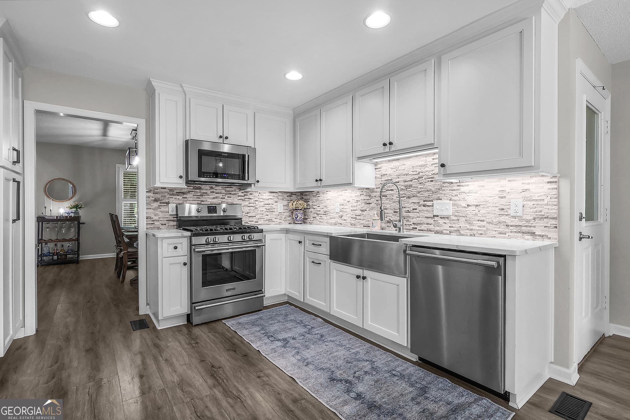 5 bedroom, 3 bathroom, 3,399 sq ft single family residence for sale at 1154 River Drive, Darien, GA 31305 — photo 7