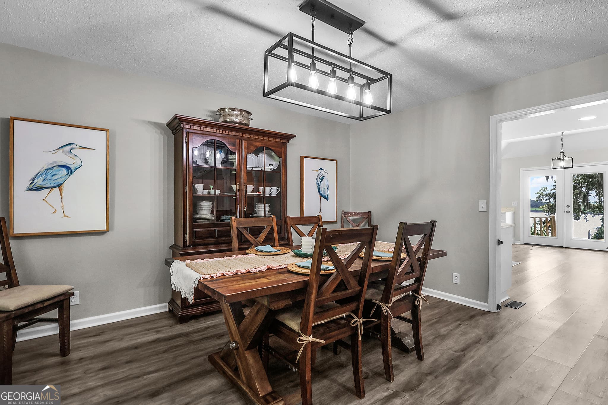 5 bedroom, 3 bathroom, 3,399 sq ft single family residence for sale at 1154 River Drive, Darien, GA 31305 — photo 4