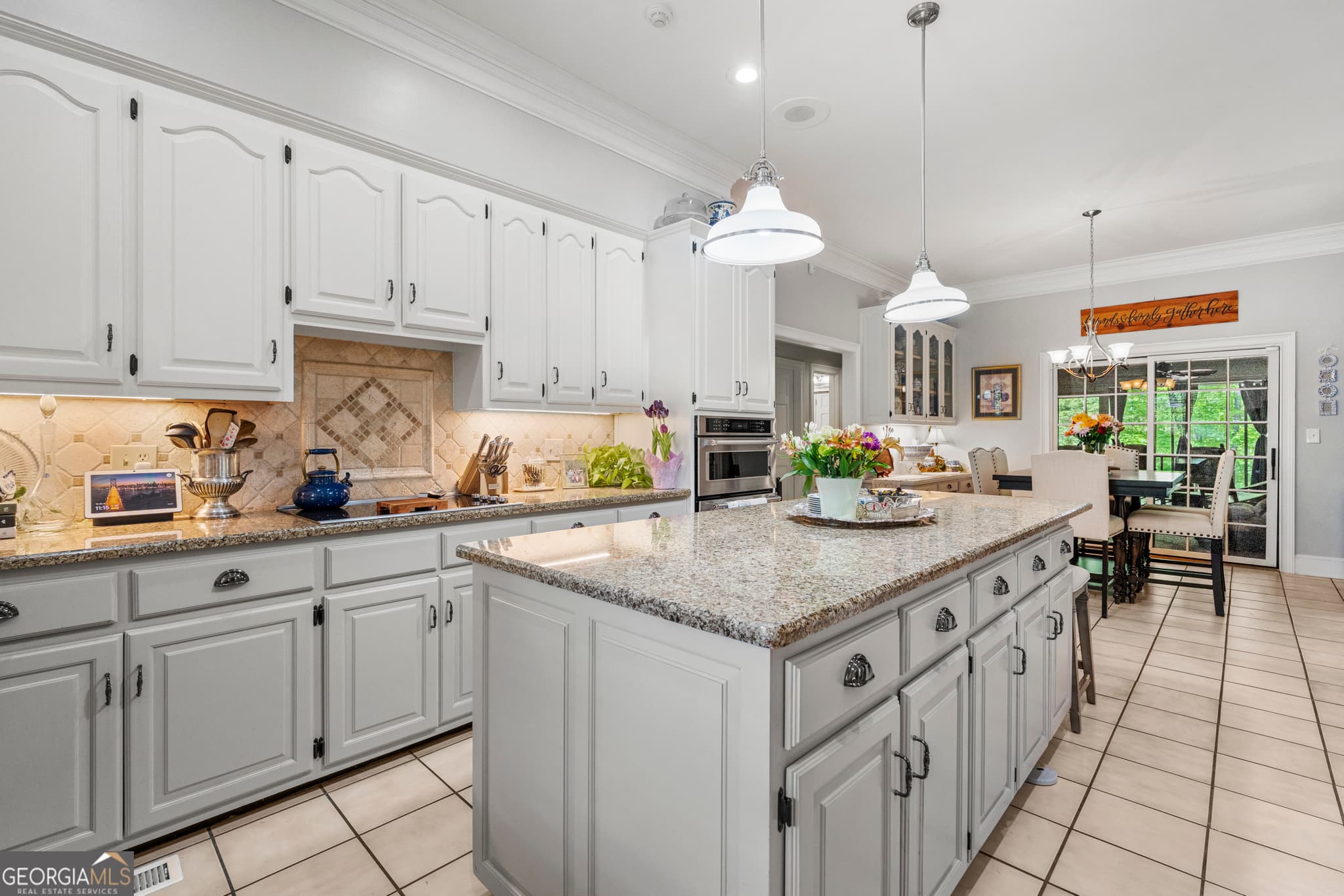 5 bedroom, 4.5 bathroom, 5,102 sq ft single family residence for sale at 1017 Riverside Drive, Lagrange, GA 30240 — photo 7