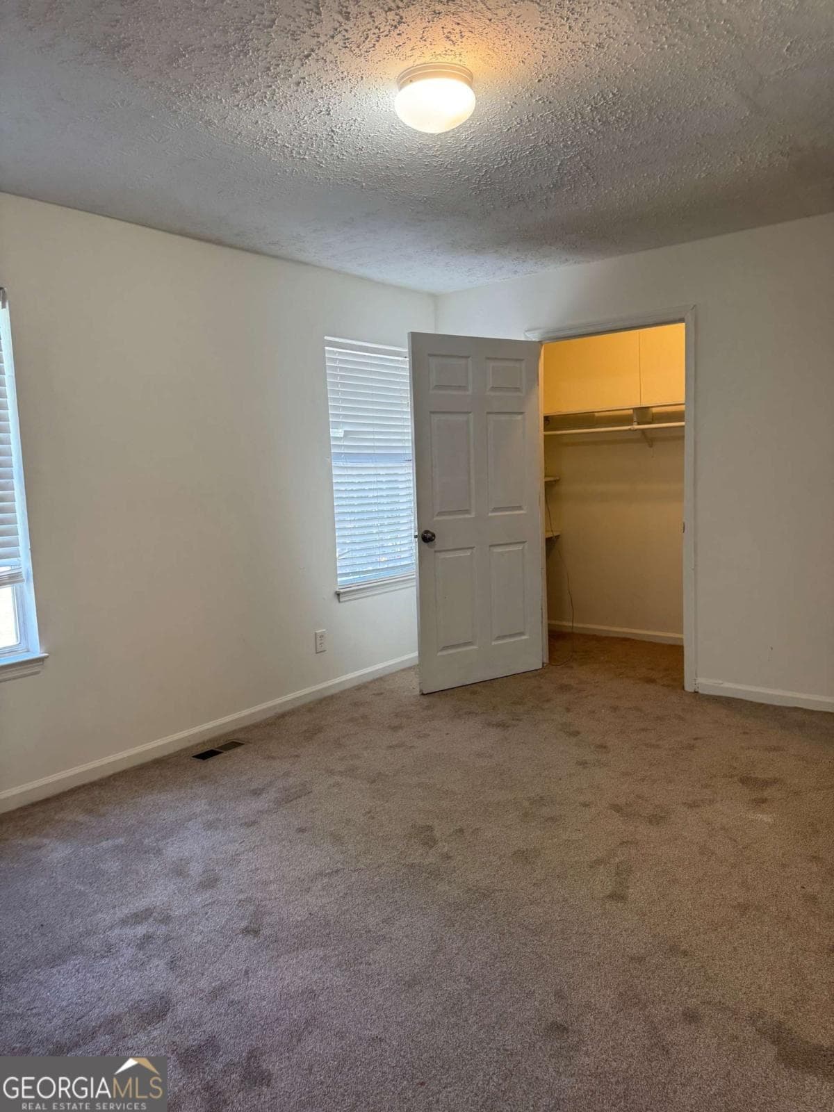 2 bedroom, 2.5 bathroom, 1,292 sq ft townhouse for sale at 5597 Stonington Trace Parkway, Stone Mountain, GA 30087 — photo 10