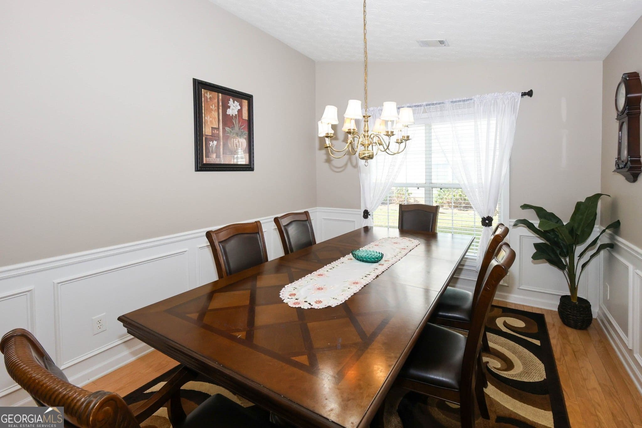 3 bedroom, 2 bathroom, 1,831 sq ft single family residence for sale at 1421 Culverstone Drive, Lawrenceville, GA 30043 — photo 4