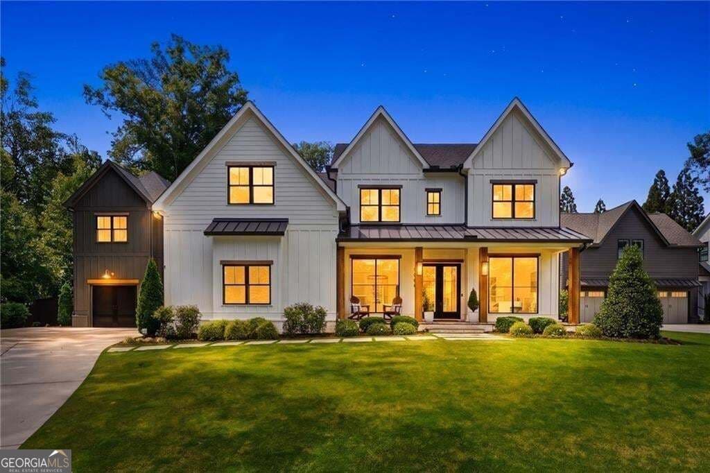 7 bedroom, 6.5 bathroom, 4,611 sq ft single family residence for sale at 2800 Post Oak Tritt Road, Marietta, GA 30062 — photo 6