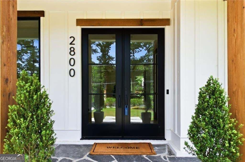 7 bedroom, 6.5 bathroom, 4,611 sq ft single family residence for sale at 2800 Post Oak Tritt Road, Marietta, GA 30062 — photo 7