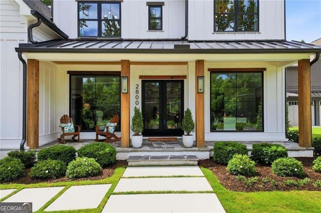 7 bedroom, 6.5 bathroom, 4,611 sq ft single family residence for sale at 2800 Post Oak Tritt Road, Marietta, GA 30062 — photo 5