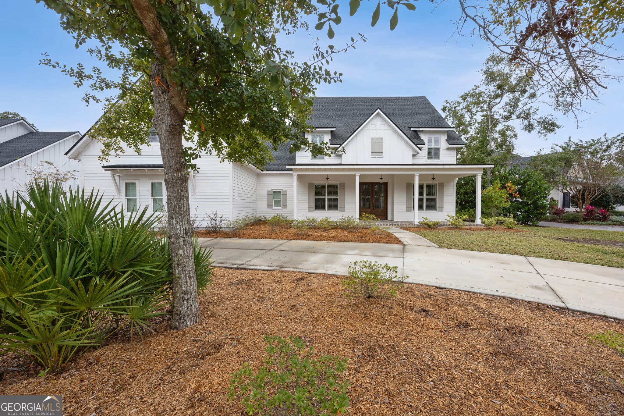 5 bedroom, 3.5 bathroom, 3,036 sq ft single family residence for sale at 446 Fairways Edge Drive, St. Marys, GA 31558 — photo 2