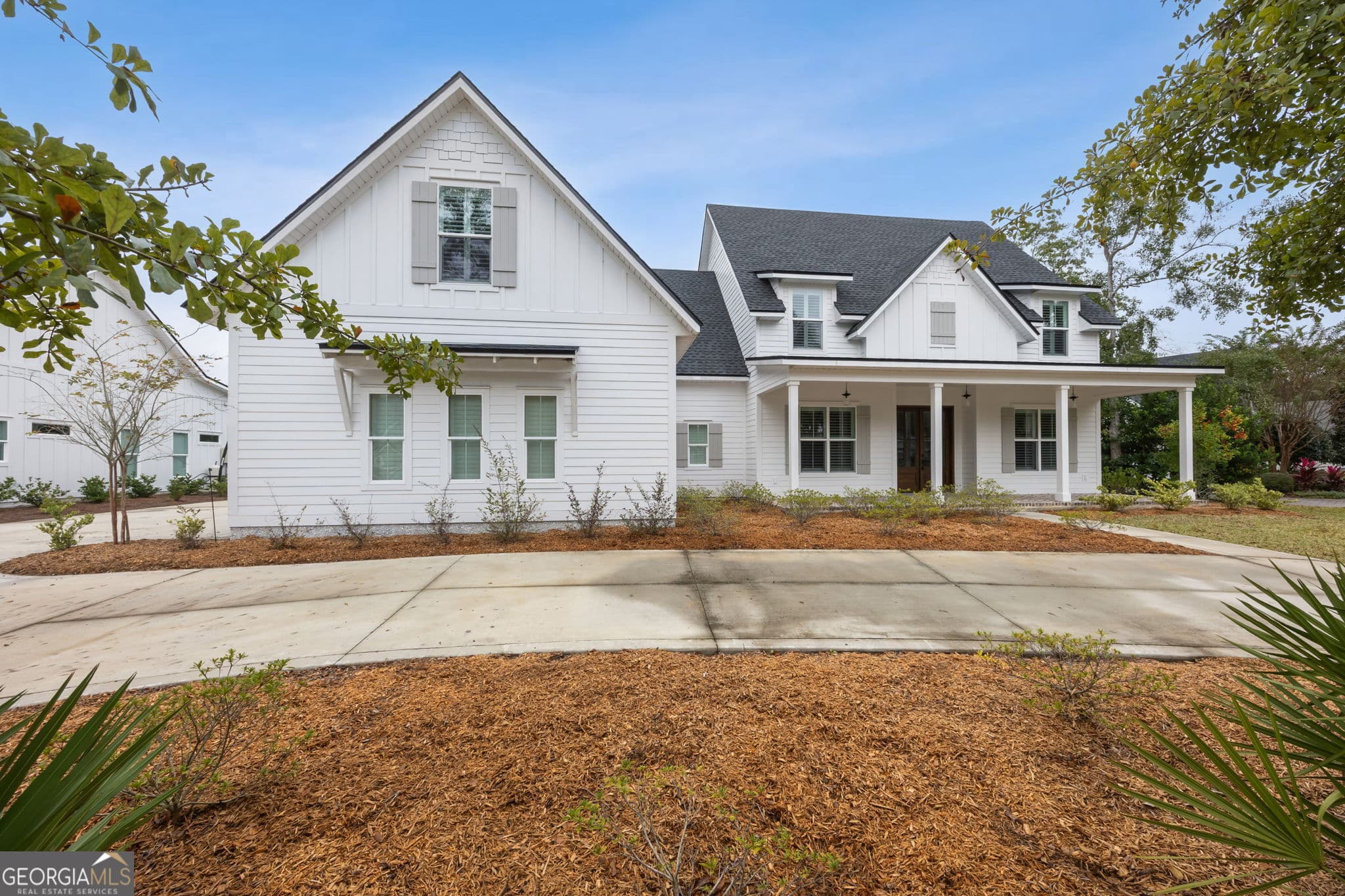 5 bedroom, 3.5 bathroom, 3,036 sq ft single family residence for sale at 446 Fairways Edge Drive, St. Marys, GA 31558 — photo 3