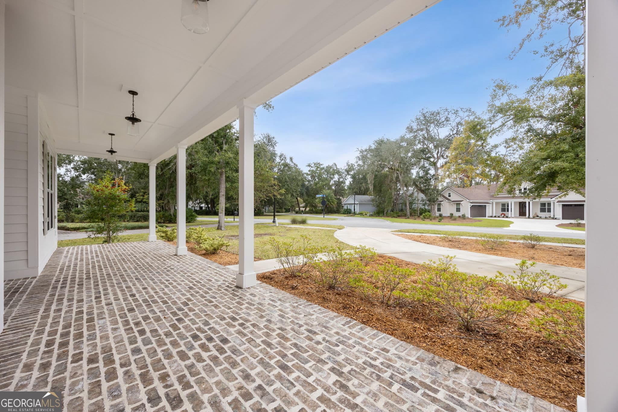 5 bedroom, 3.5 bathroom, 3,036 sq ft single family residence for sale at 446 Fairways Edge Drive, St. Marys, GA 31558 — photo 9