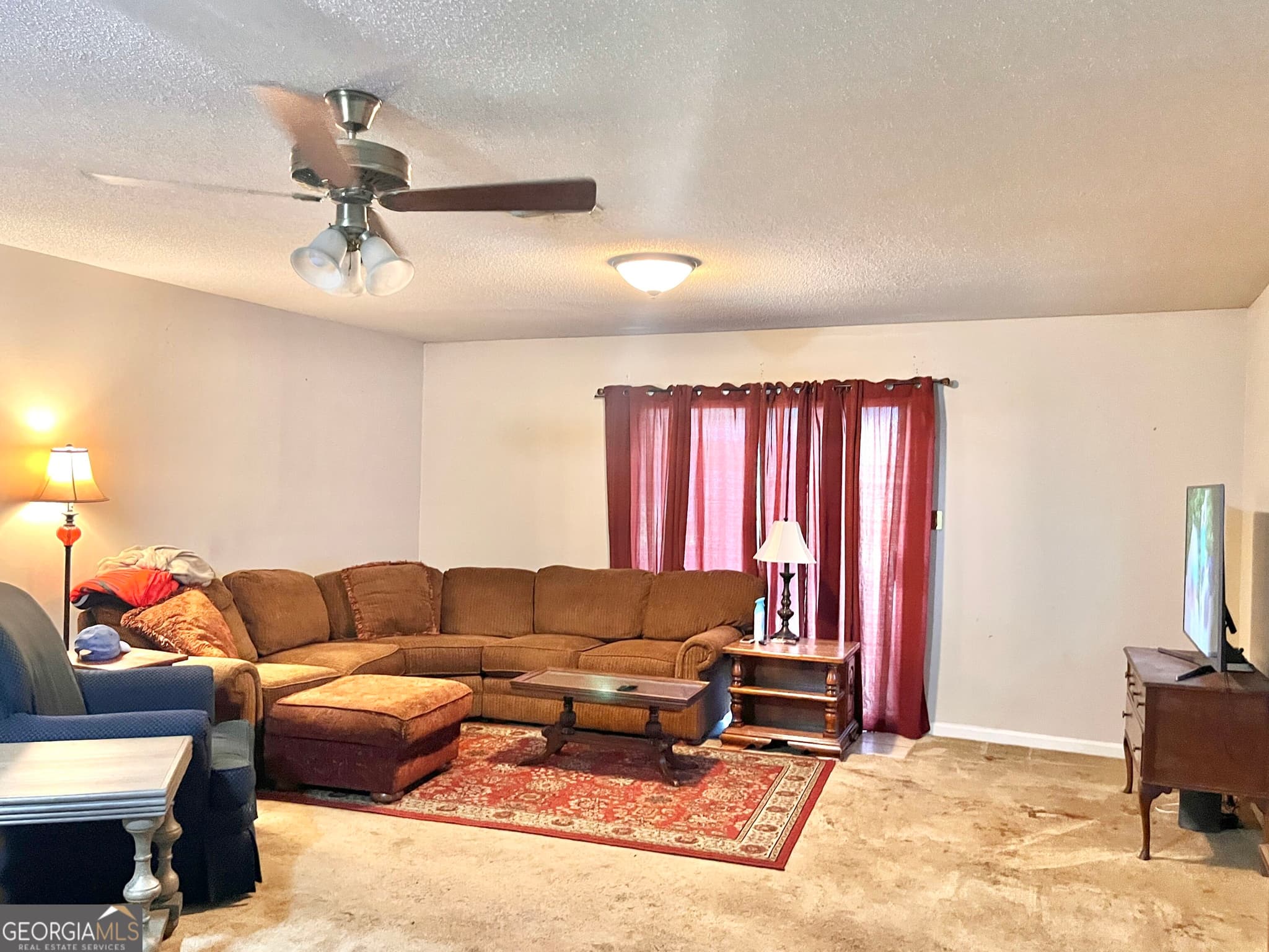 3 bedroom, 2 bathroom, 1,732 sq ft single family residence under contract at 1511 Woodland Drive, Bainbridge, GA 39819 — photo 4