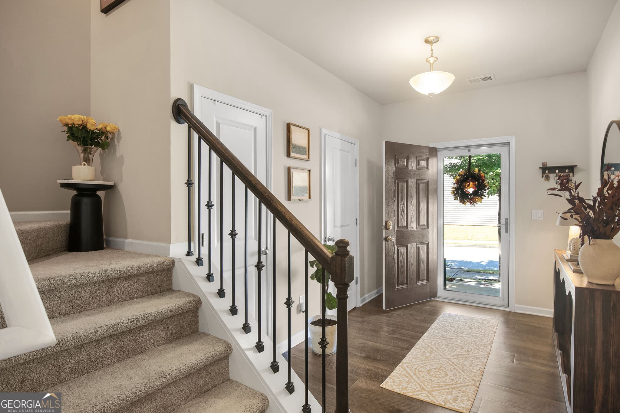 3 bedroom, 2.5 bathroom, 1,945 sq ft single family residence for sale at 141 Southwind Circle, Newnan, GA 30265 — photo 5