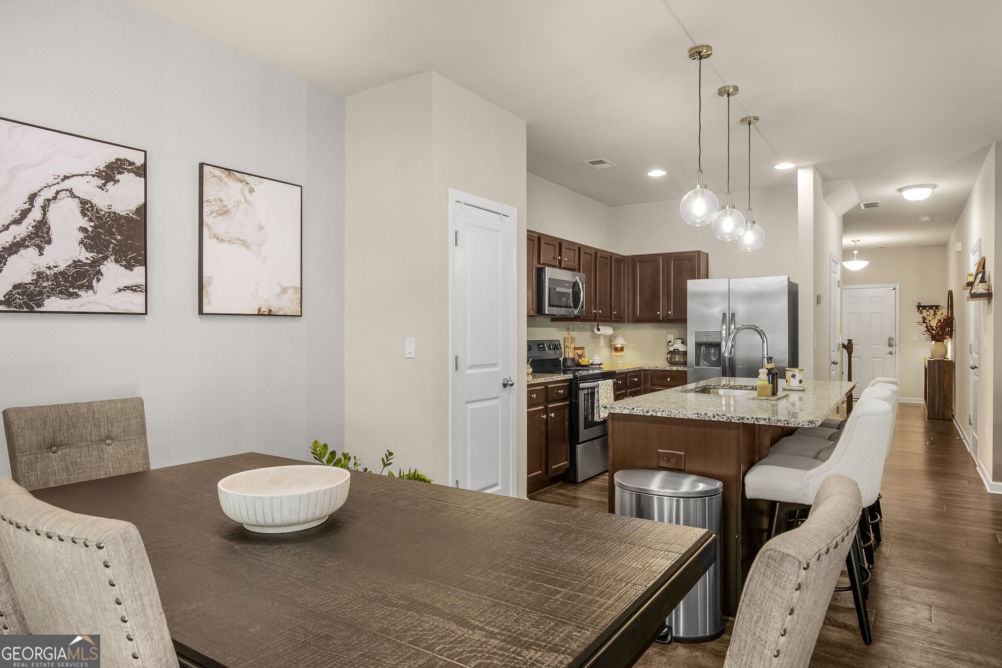 3 bedroom, 2.5 bathroom, 1,945 sq ft single family residence for sale at 141 Southwind Circle, Newnan, GA 30265 — photo 8