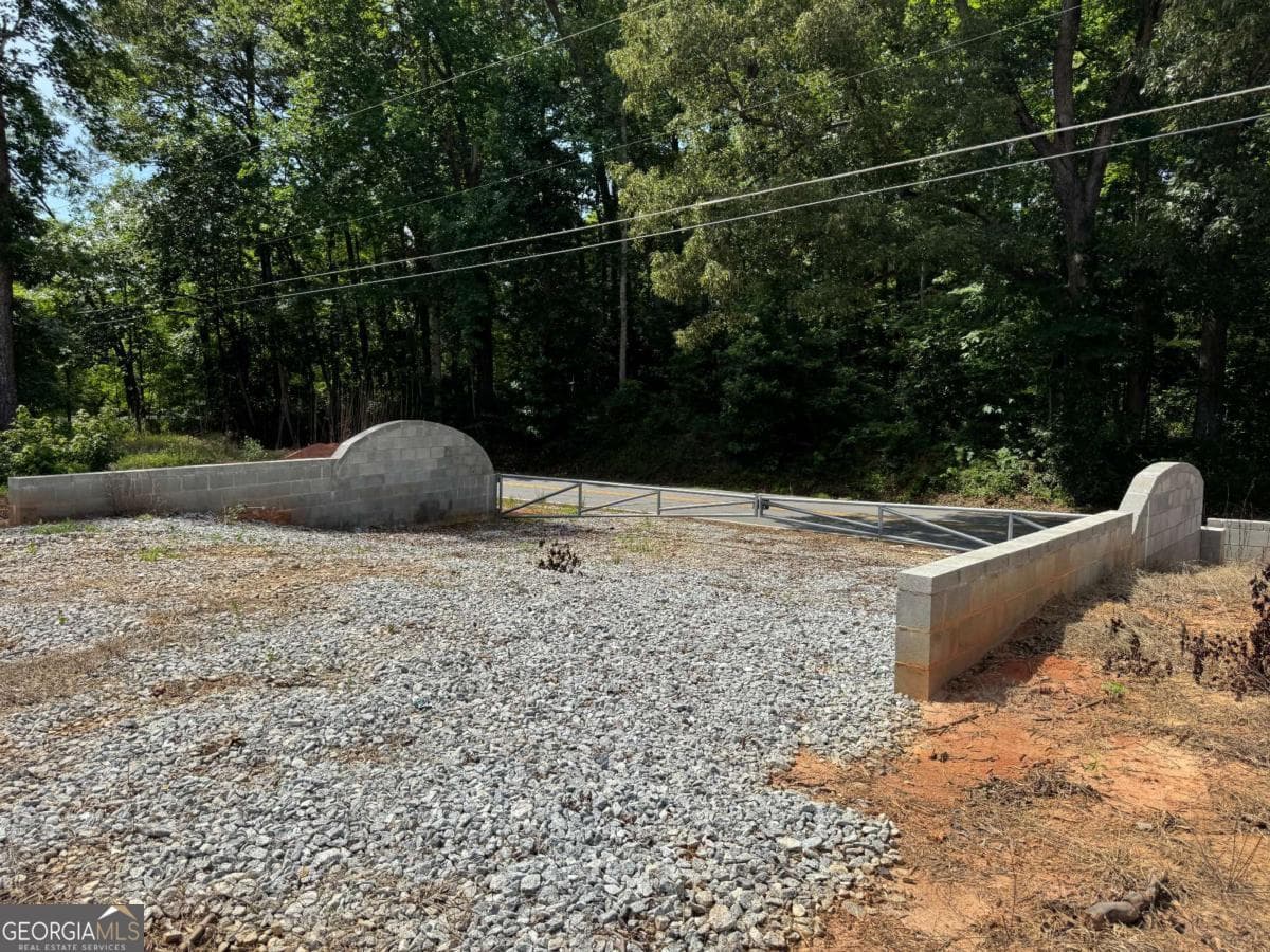 commercial for sale at 0 Kenwood Road, Fayetteville, GA 30214 — photo 2