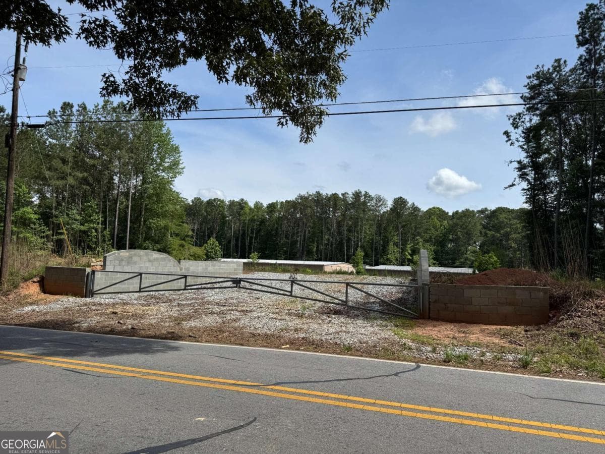 commercial for sale at 0 Kenwood Road, Fayetteville, GA 30214