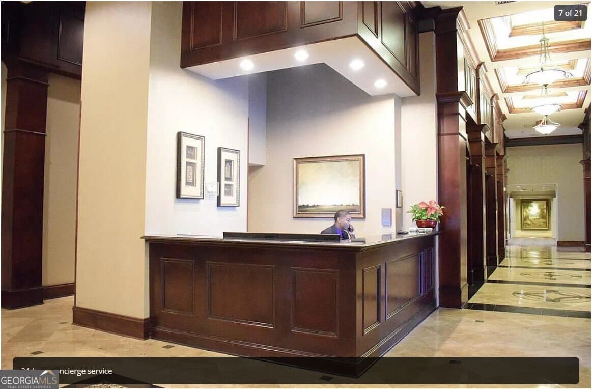 1 bedroom, 1 bathroom, 793 sq ft condominium for rent at 3334 Peachtree Road 404, Atlanta, GA 30326 for $1,750 a month — photo 2