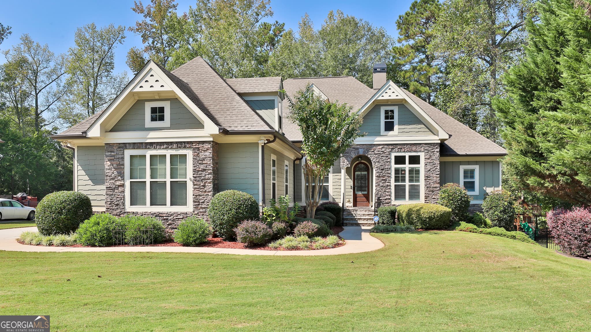 5 bedroom, 4 bathroom, 4,338 sq ft single family residence sold at 123 Fairgreen Trace, Newnan, GA 30265