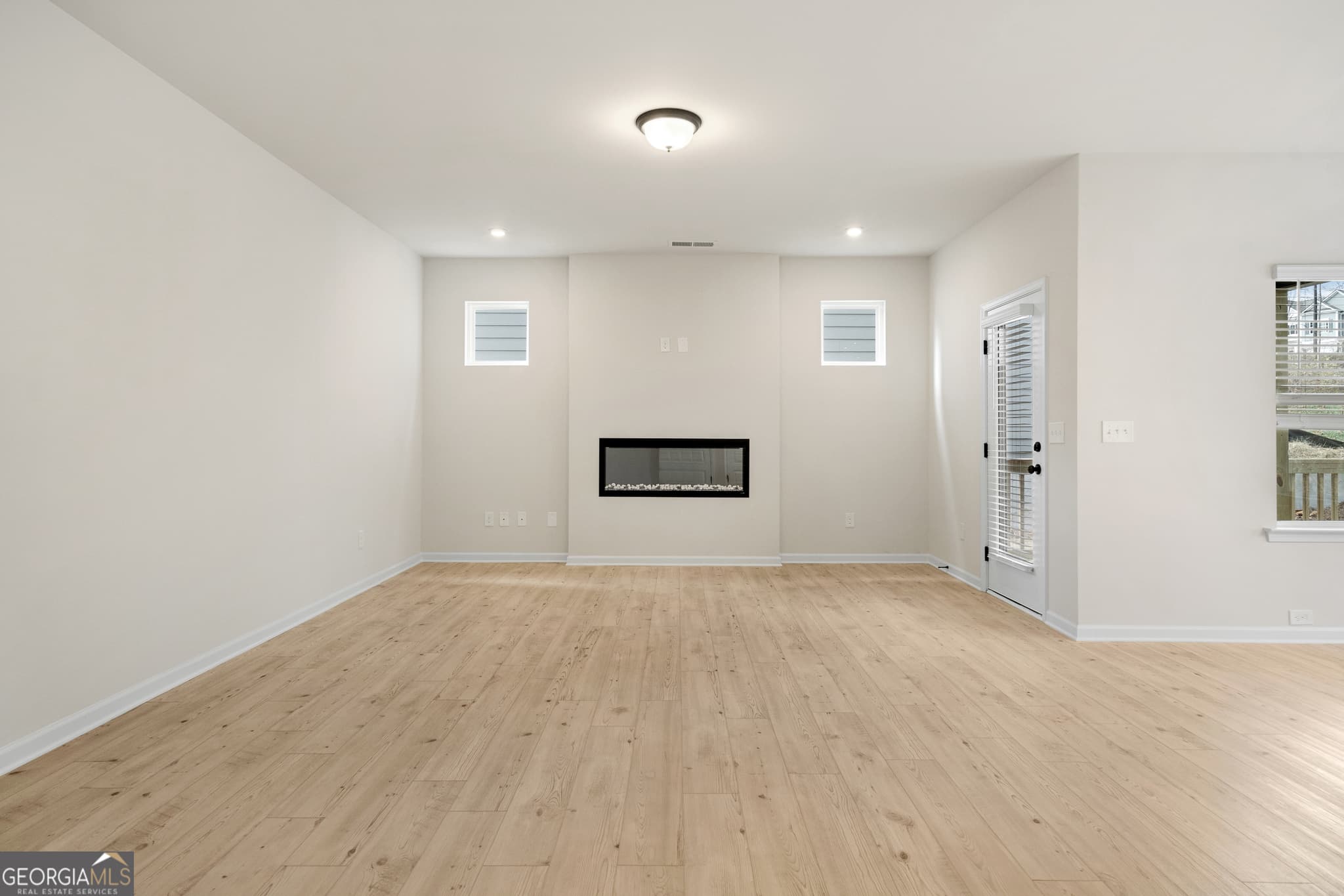 3 bedroom, 2.5 bathroom, 1,909 sq ft single family residence for sale at 1204 Stonebridge Circle LOT 86, Macon, GA 31211 — photo 5