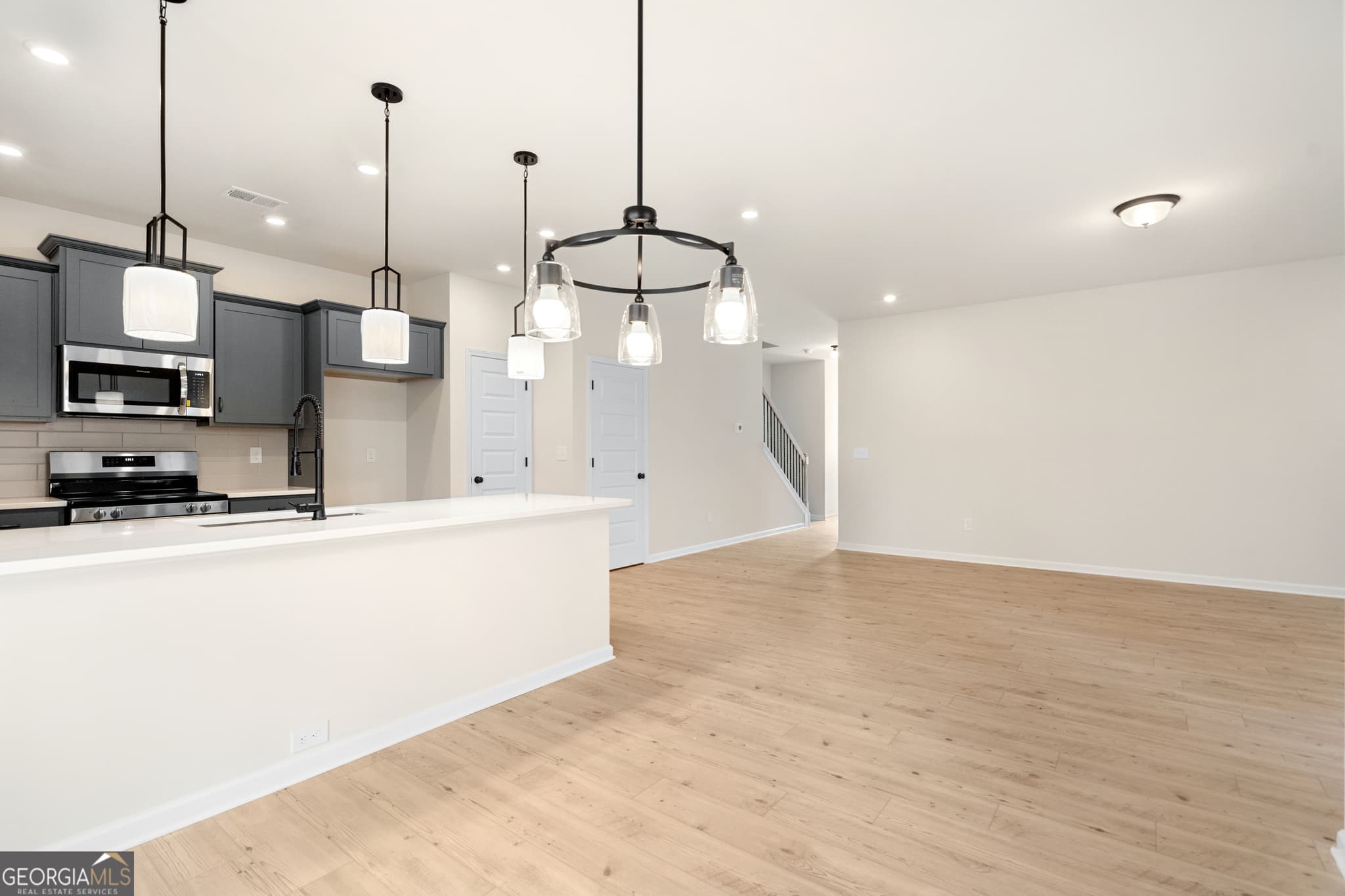 3 bedroom, 2.5 bathroom, 1,909 sq ft single family residence for sale at 1204 Stonebridge Circle LOT 86, Macon, GA 31211 — photo 10