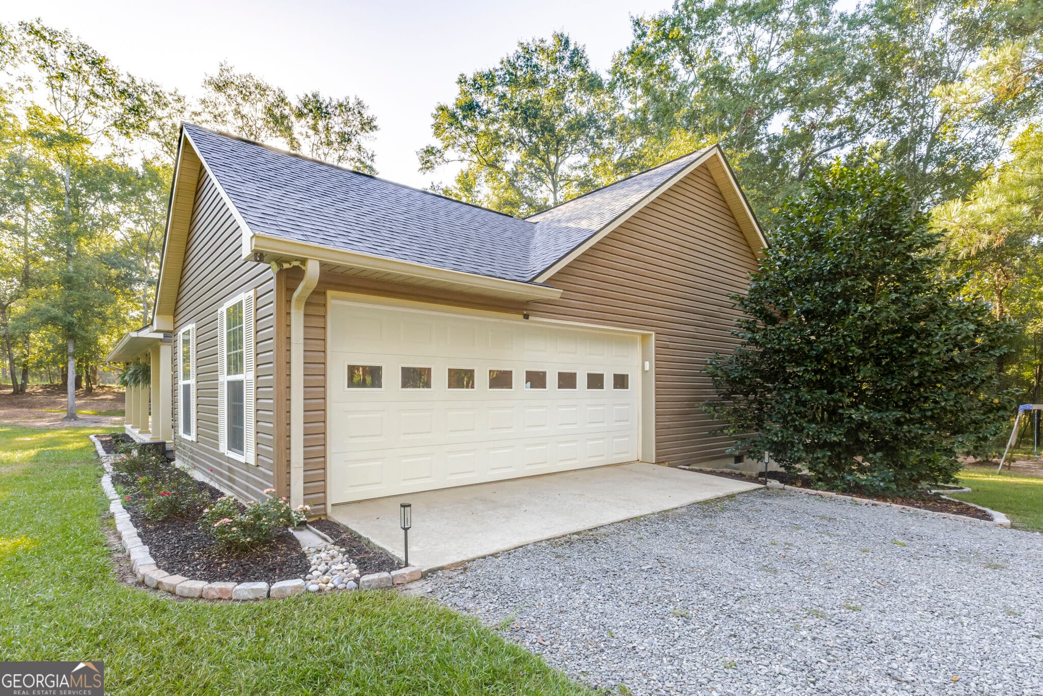 3 bedroom, 2 bathroom, 1,687 sq ft single family residence under contract at 449 Green Road, Ellaville, GA 31806 — photo 5