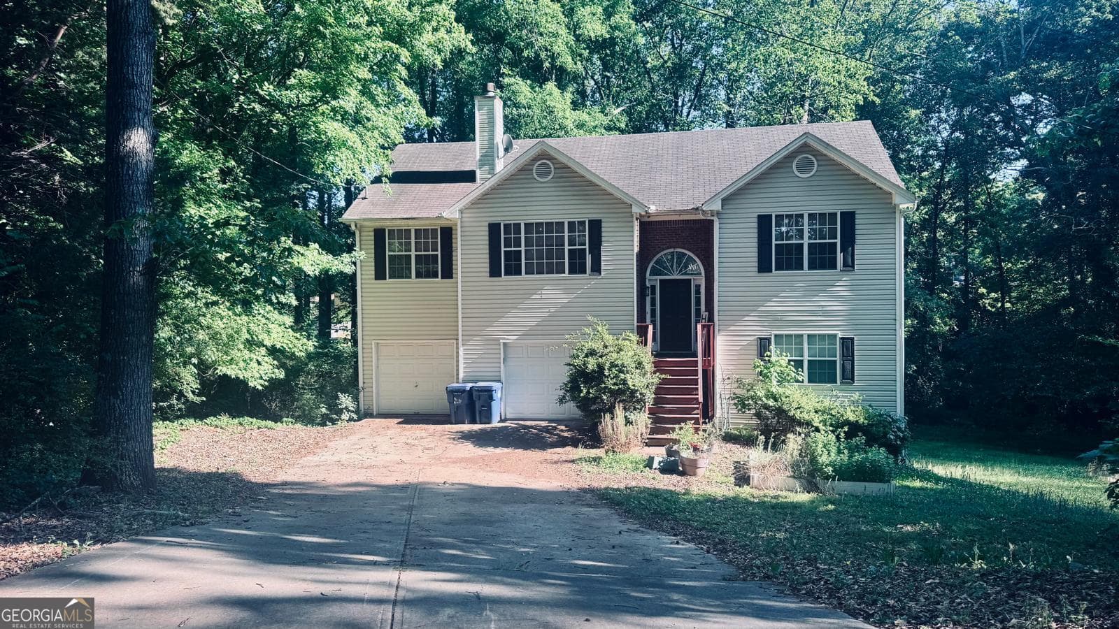 5 bedroom, 3 bathroom, 2,868 sq ft single family residence sold at 353 Wildwood Court, Lawrenceville, GA 30046