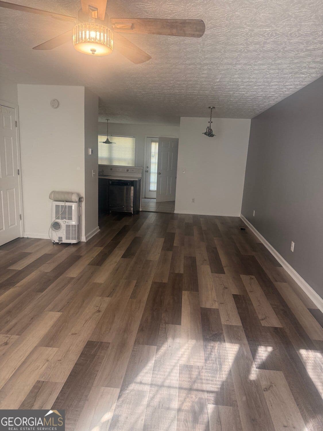 2 bedroom, 2.5 bathroom, 2,052 sq ft townhouse for rent at 93 Davis Mill Court, Lawrenceville, GA 30044 for $1,700 a month — photo 2