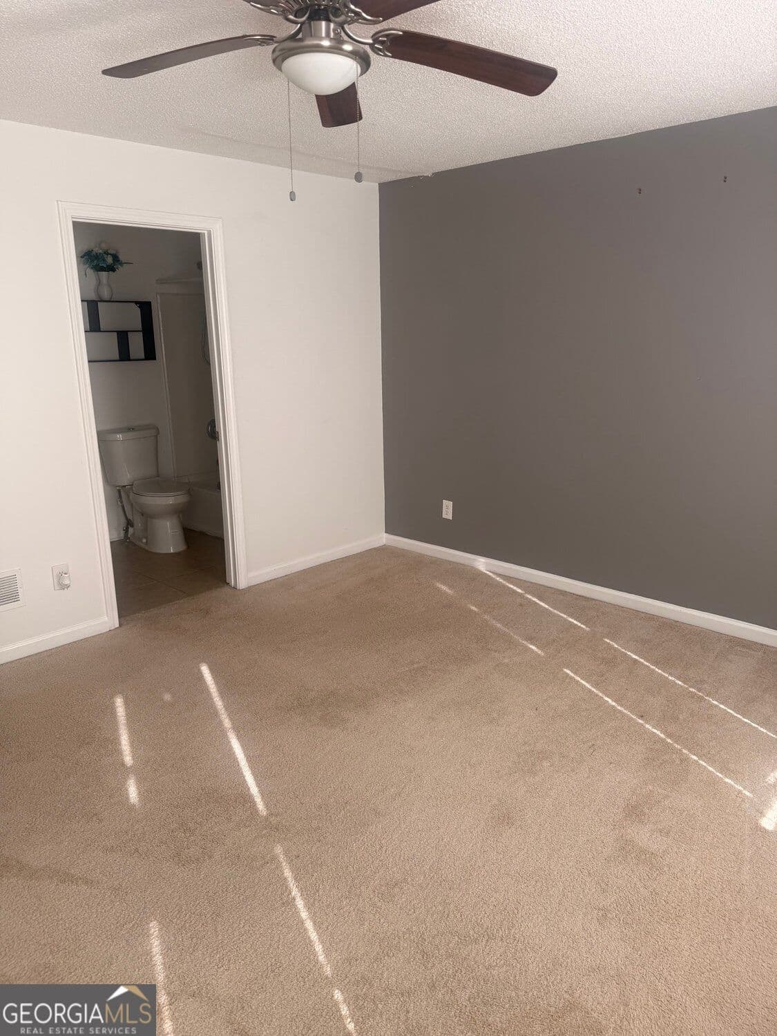 2 bedroom, 2.5 bathroom, 2,052 sq ft townhouse for rent at 93 Davis Mill Court, Lawrenceville, GA 30044 for $1,700 a month — photo 9