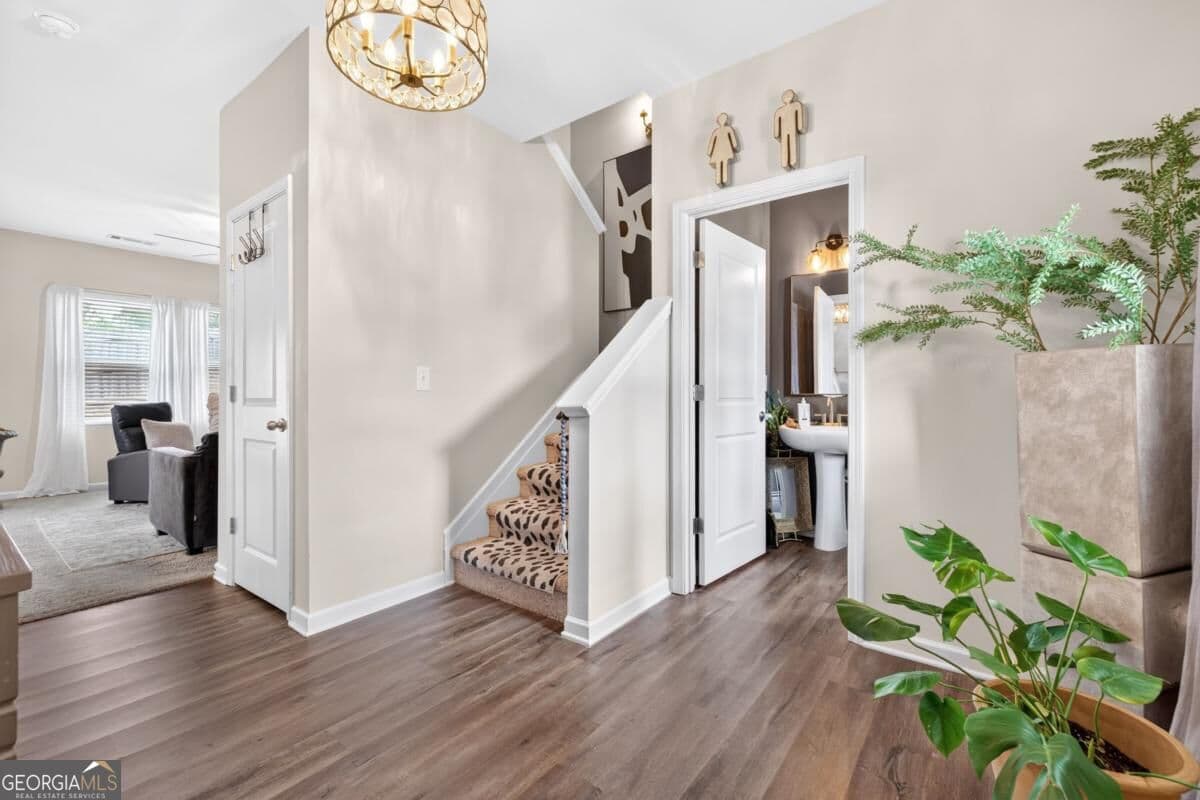 4 bedroom, 2.5 bathroom, 1,870 sq ft single family residence for sale at 10 Natalie Court, Covington, GA 30016 — photo 5