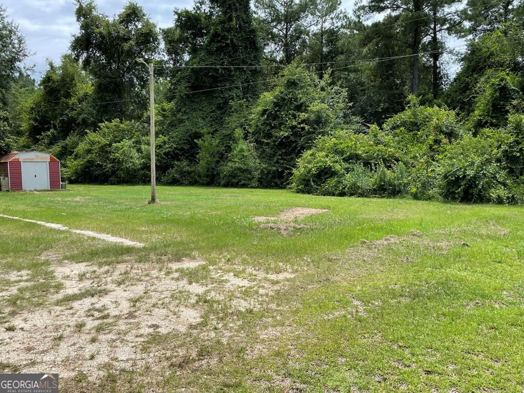 4 bedroom, 2 bathroom, 1,792 sq ft manufactured home,single family residence under contract at 7216 Old Adel Road, Moultrie, GA 31788 — photo 3