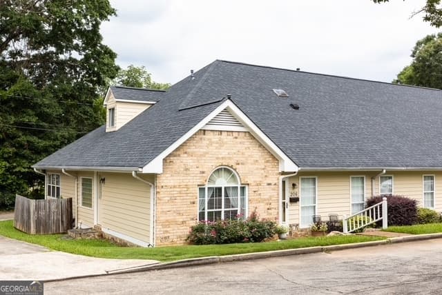 3 bedroom, 2 bathroom, 1,629 sq ft single family residence for sale at 206 Cedarwood Lane, Thomaston, GA 30286 — photo 2
