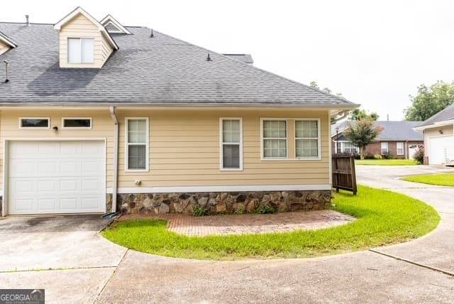 3 bedroom, 2 bathroom, 1,629 sq ft single family residence for sale at 206 Cedarwood Lane, Thomaston, GA 30286 — photo 6