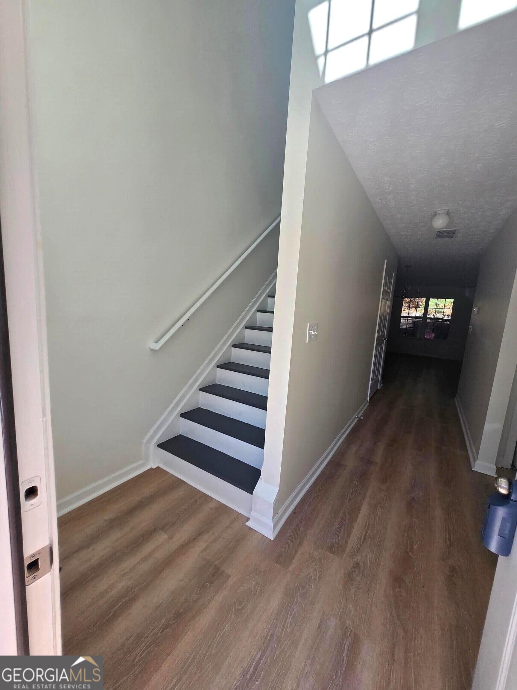 4 bedroom, 3 bathroom, 1,624 sq ft townhouse for rent at 116 Heritage Way, Jackson, GA 30233 for $1,700 a month — photo 3