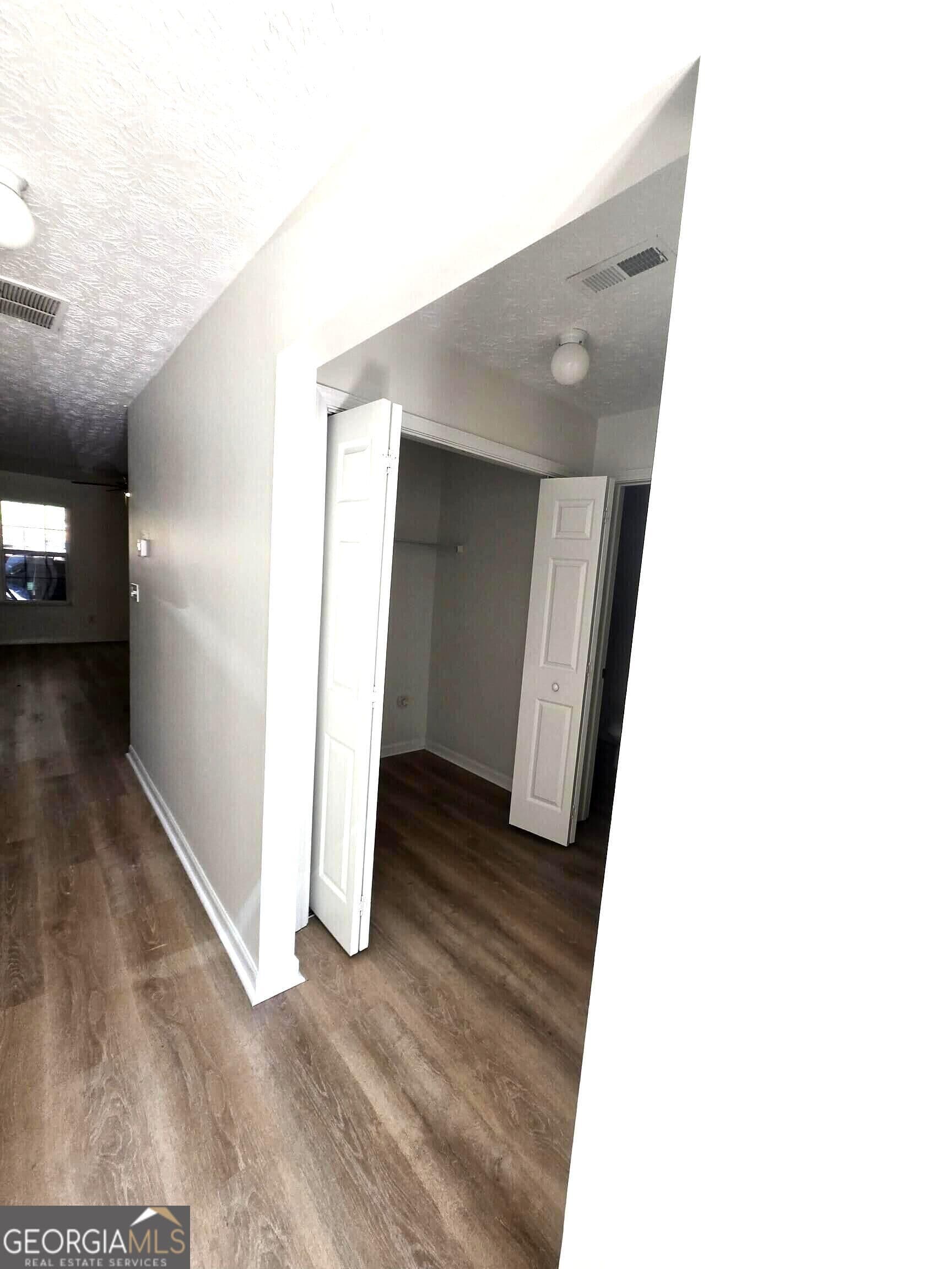 4 bedroom, 3 bathroom, 1,624 sq ft townhouse for rent at 116 Heritage Way, Jackson, GA 30233 for $1,700 a month — photo 4