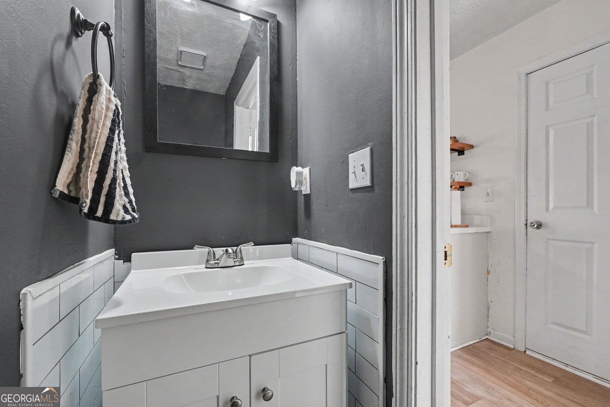 4 bedroom, 2.5 bathroom, 2,188 sq ft single family residence for sale at 2795 Da Vinci Boulevard, Decatur, GA 30034 — photo 9