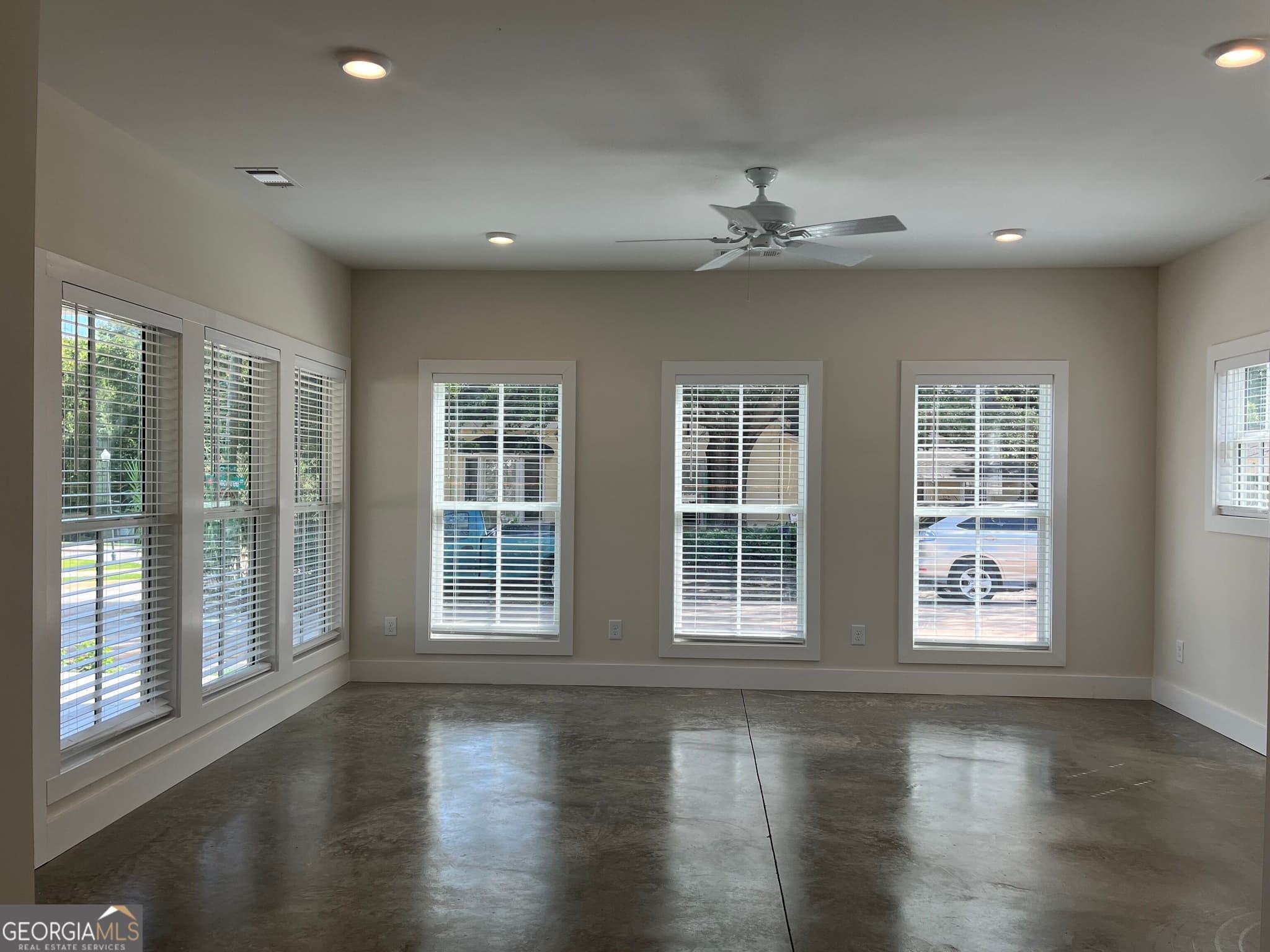 3 bedroom, 2.5 bathroom, 1,345 sq ft single family residence for rent at 201 Cherry Street, Lagrange, GA 30240 for $1,595 a month — photo 6