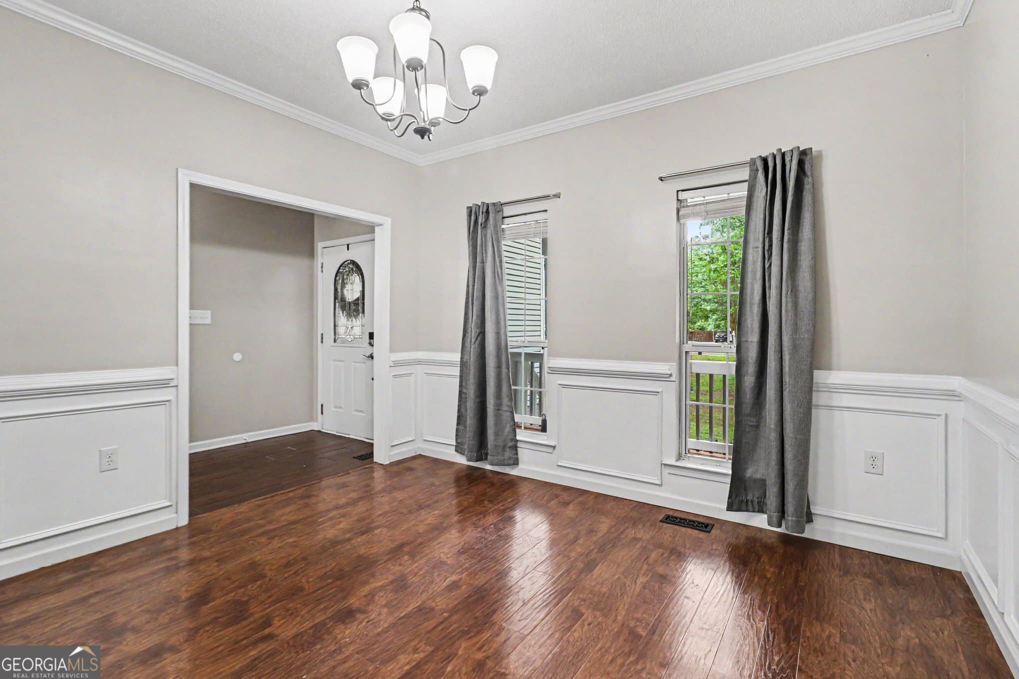 4 bedroom, 2.5 bathroom, 3,017 sq ft single family residence for sale at 220 Brittain Way, Newnan, GA 30263 — photo 9