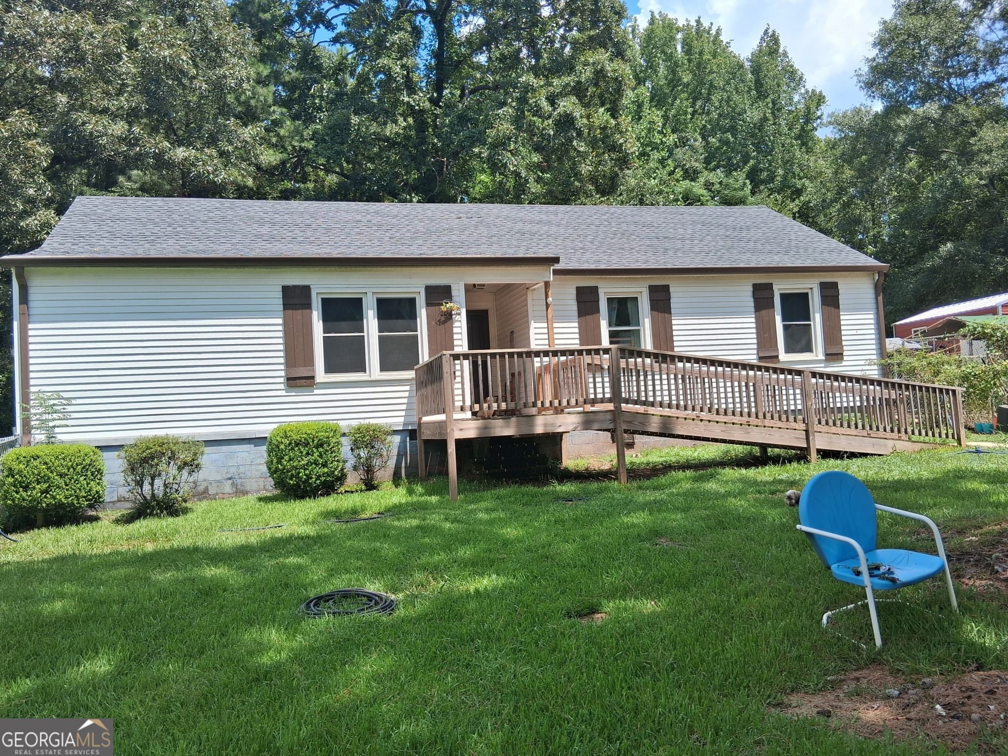 2 bedroom, 2 bathroom, 1,402 sq ft single family residence for sale at 265 Hickman Road, Forsyth, GA 31029