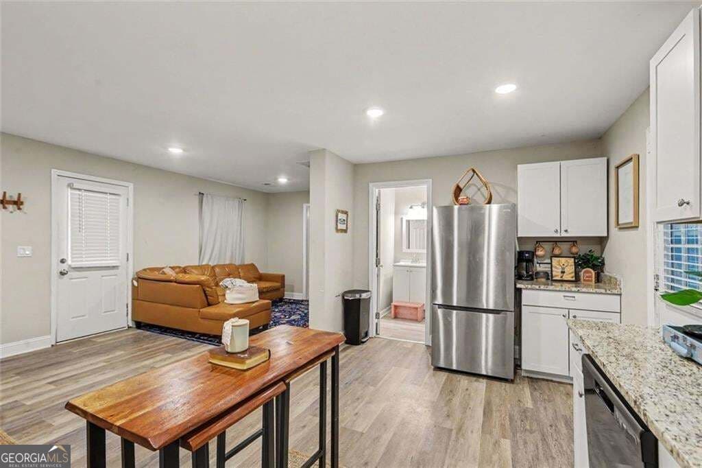 2 bedroom, 2 bathroom, 1,848 sq ft single family residence for sale at 118 McElroy Street, Bowdon, GA 30108 — photo 4