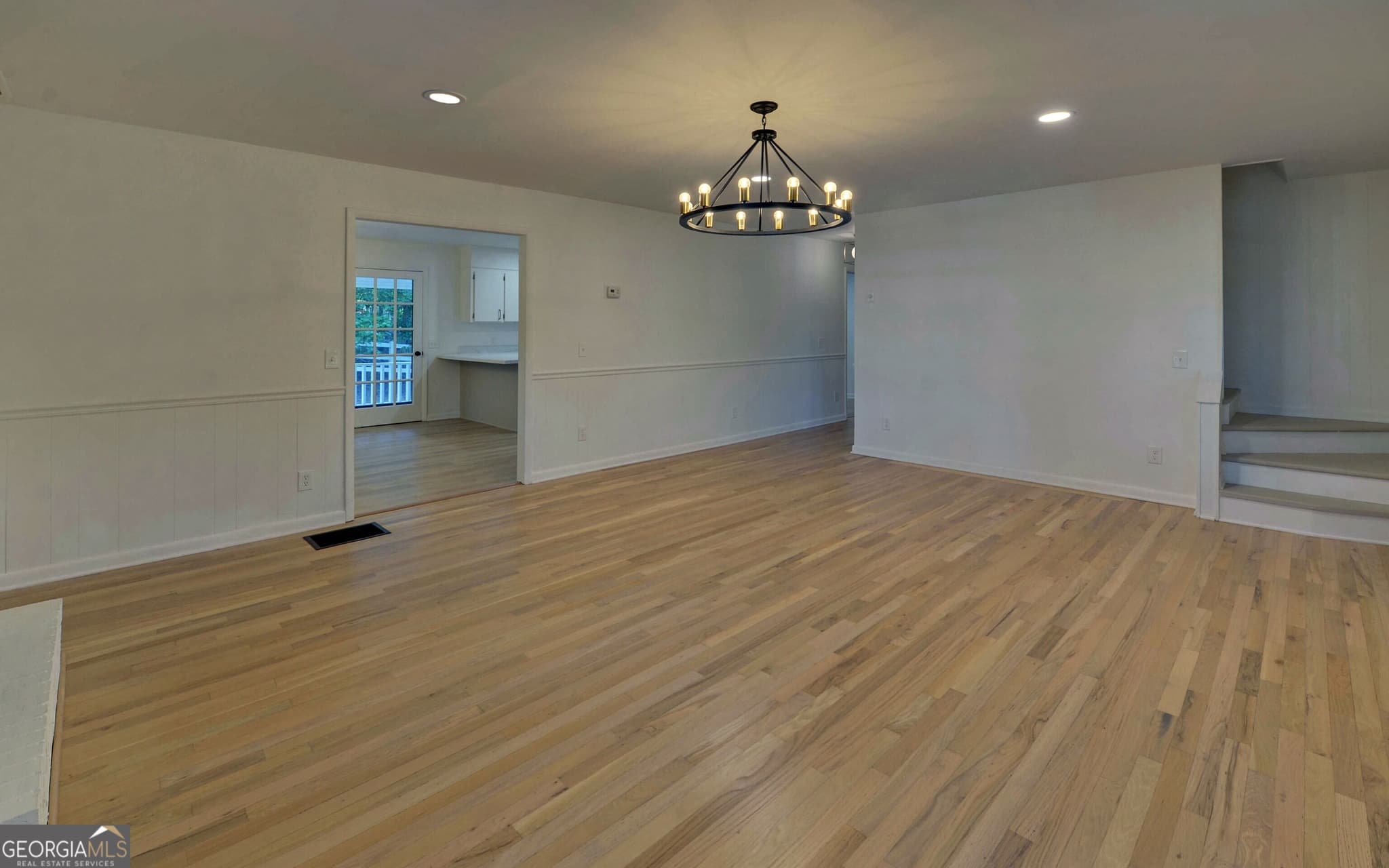 3 bedroom, 2.5 bathroom, 1,670 sq ft single family residence for sale at 338 Kings Bridge Way, Clarkesville, GA 30523 — photo 10