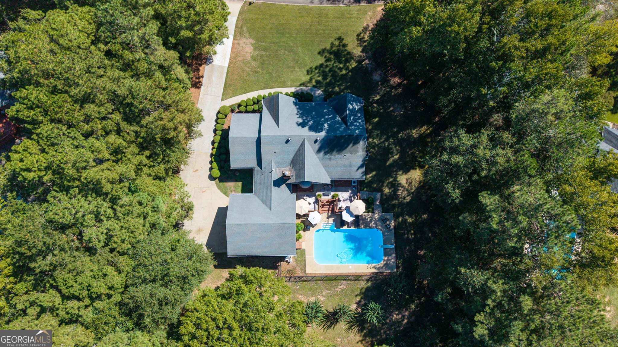 3 bedroom, 2.5 bathroom, 2,707 sq ft single family residence for sale at 115 Sunny Point Circle, Lagrange, GA 30240 — photo 2