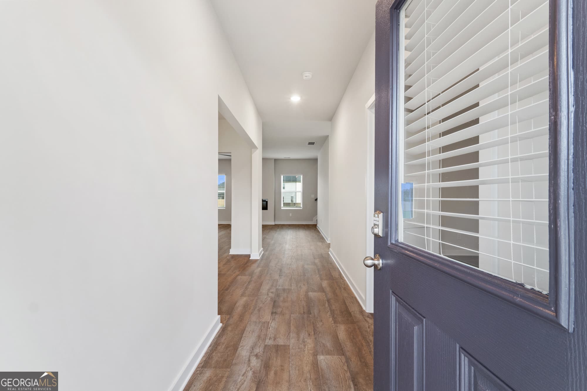 4 bedroom, 3 bathroom, 2,700 sq ft single family residence for sale at 719 Coneflower Way, Mcdonough, GA 30253 — photo 2