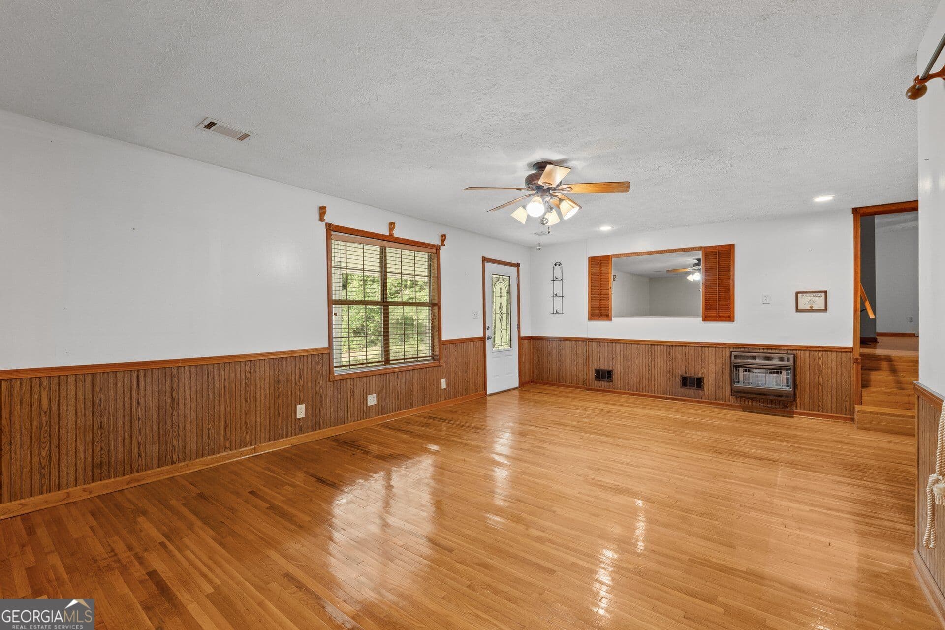 3 bedroom, 2 bathroom, 1,767 sq ft single family residence for sale at 470 Whooping Creek Church Road, Carrollton, GA 30116 — photo 3