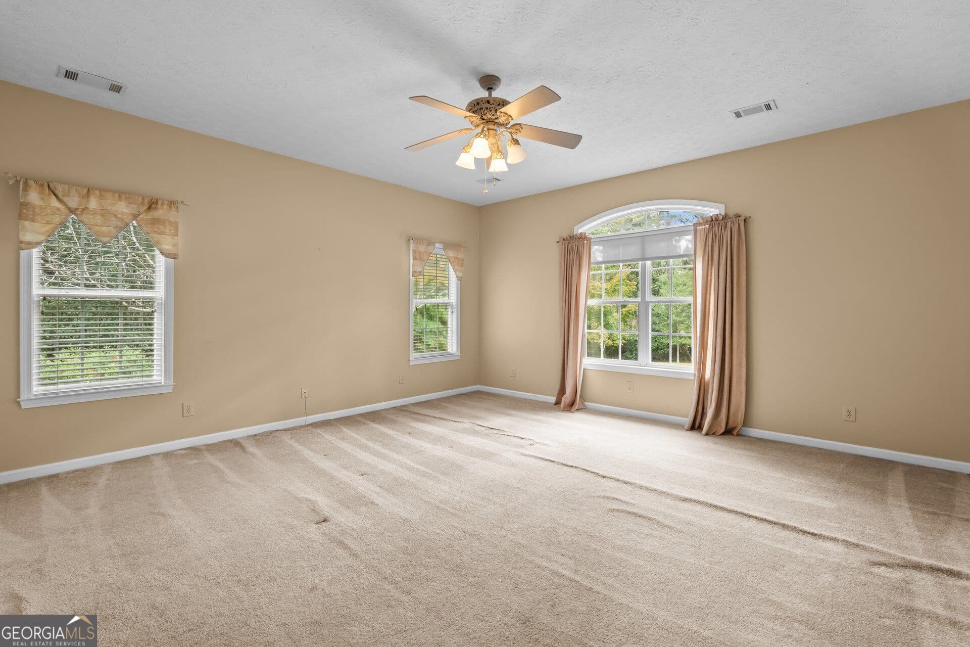 3 bedroom, 2 bathroom, 1,767 sq ft single family residence for sale at 470 Whooping Creek Church Road, Carrollton, GA 30116 — photo 8
