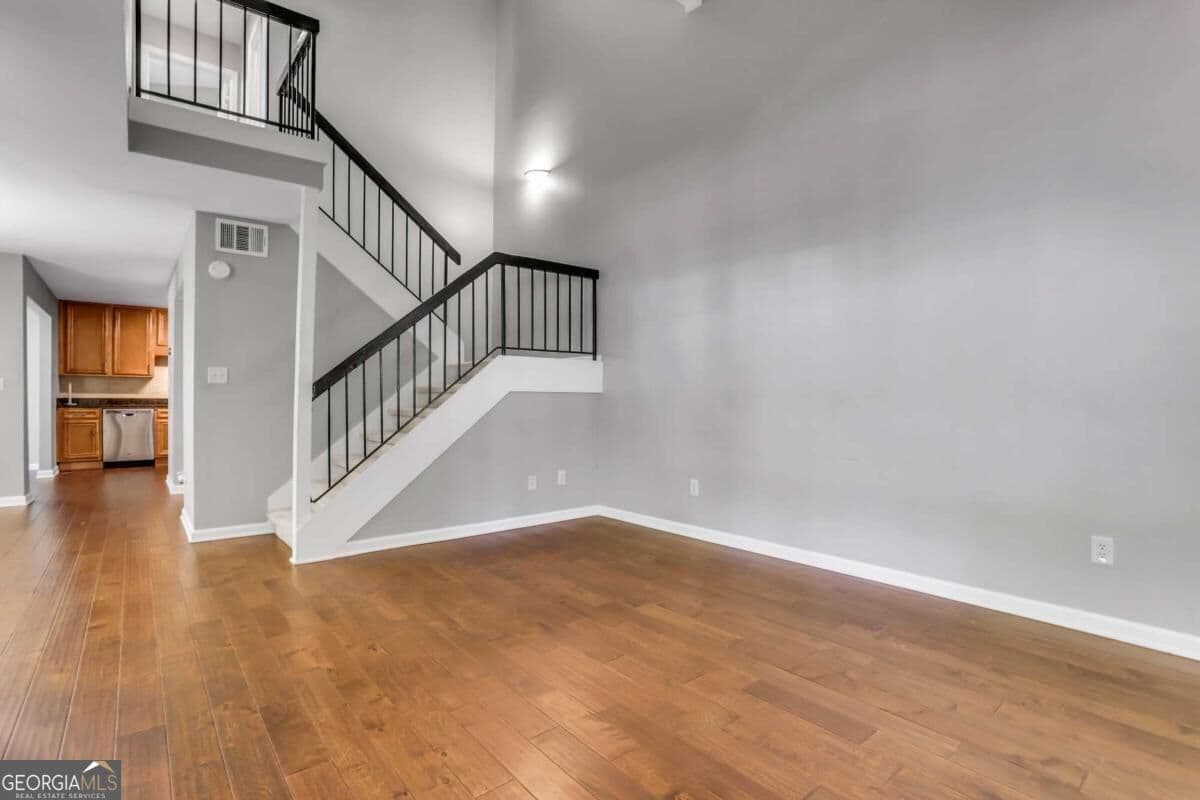 2 bedroom, 2.5 bathroom, 1,290 sq ft condominium for rent at 1468 Briarwood Road 2006, Atlanta, GA 30319 for $2,475 a month — photo 6