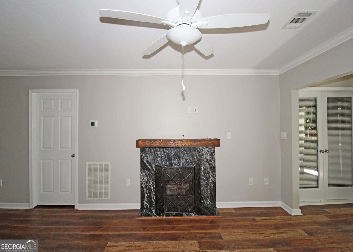 1 bedroom, 1 bathroom, 816 sq ft condominium for sale at 1106 Highland Bluff Drive 106, Atlanta, GA 30339 — photo 9