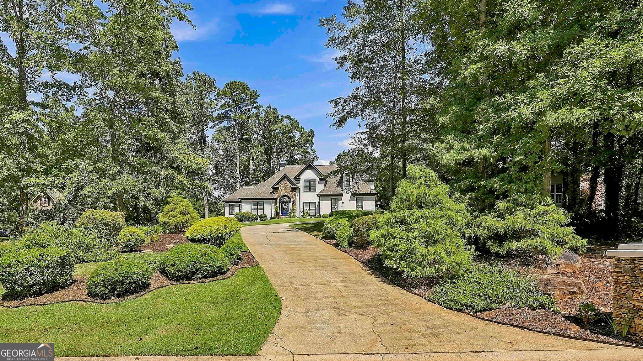4 bedroom, 2.5 bathroom, 3,069 sq ft single family residence for sale at 145 Fawn Ridge, Newnan, GA 30265 — photo 2