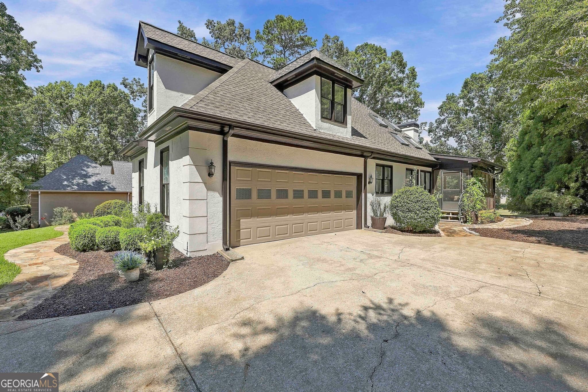 4 bedroom, 2.5 bathroom, 3,069 sq ft single family residence for sale at 145 Fawn Ridge, Newnan, GA 30265 — photo 7