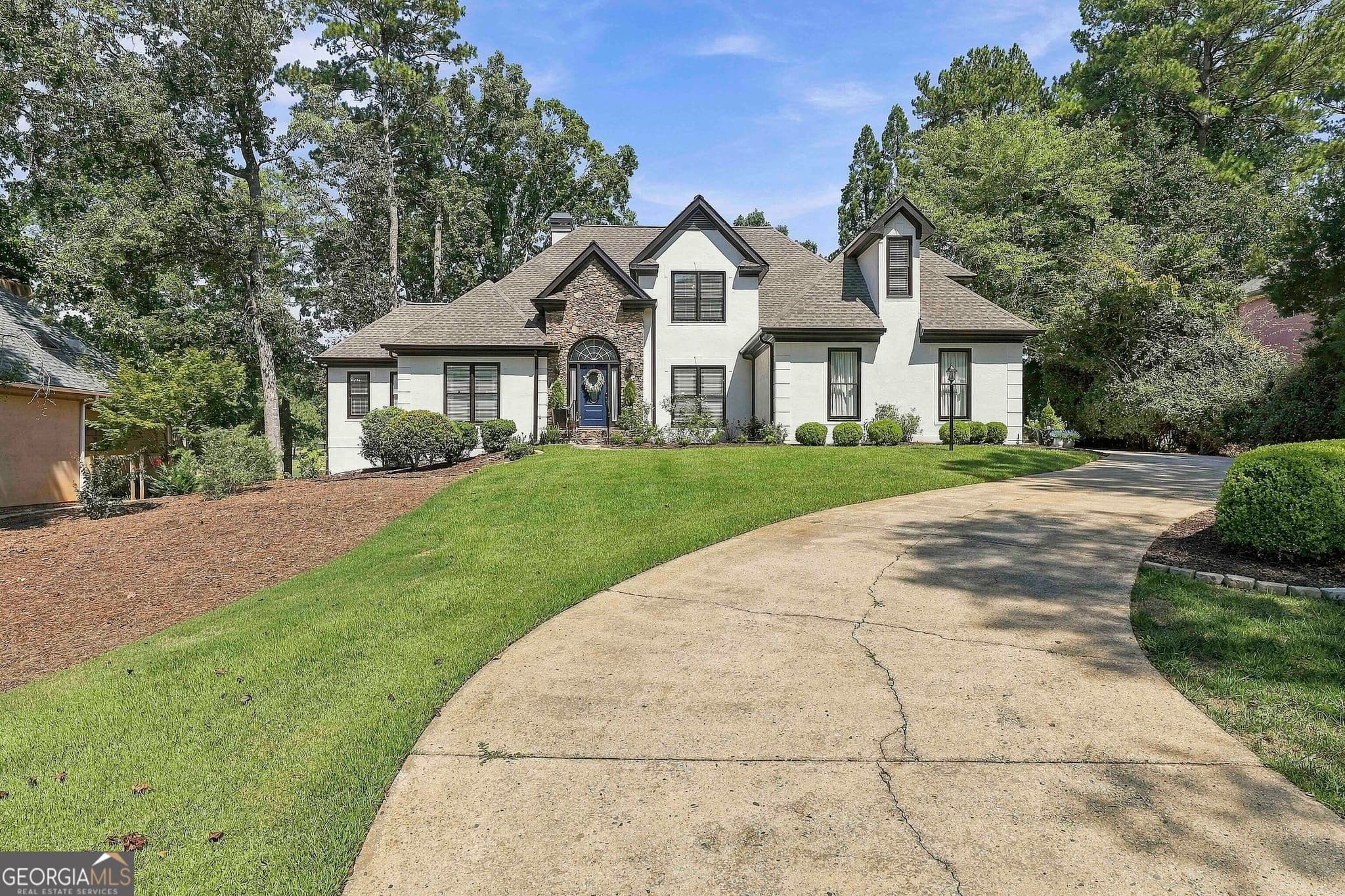 4 bedroom, 2.5 bathroom, 3,069 sq ft single family residence for sale at 145 Fawn Ridge, Newnan, GA 30265 — photo 4